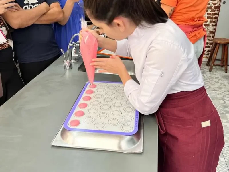 BDE8FC77-1907-41E1-85A0-526BE9A22E31